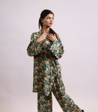 Gul-e-Bahar printed lawn suit with cotton silk dupatta